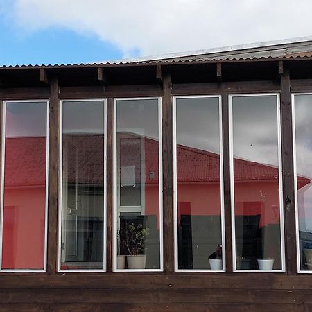 The Red House Near The Sea Apartment Njarthvik ห้อง รูปภาพ